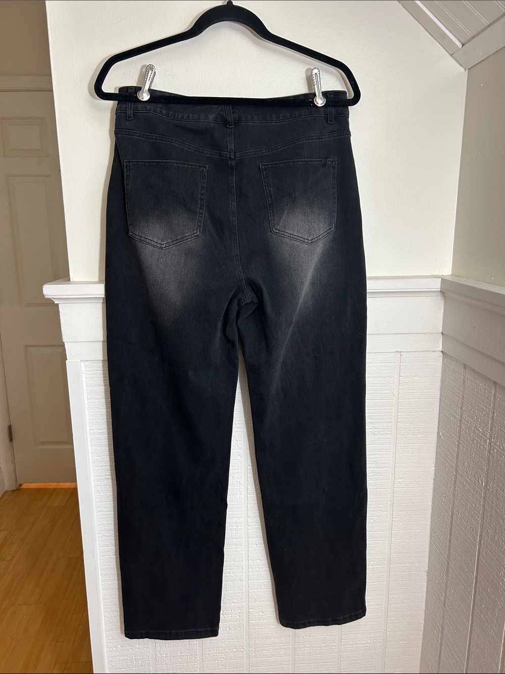 Halara Black Comfort Waist Stretch Denim Straight Leg Jeans size large - Picture 3 of 8